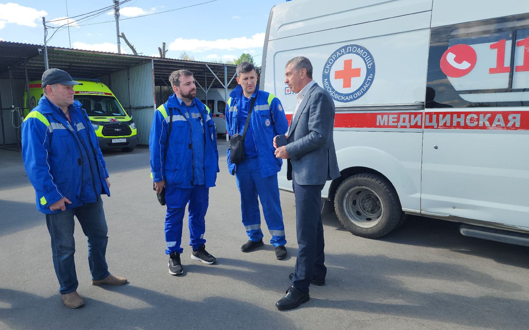 серпухов, станция скорой помощи, день работника скорой помощи, улица осенняя,