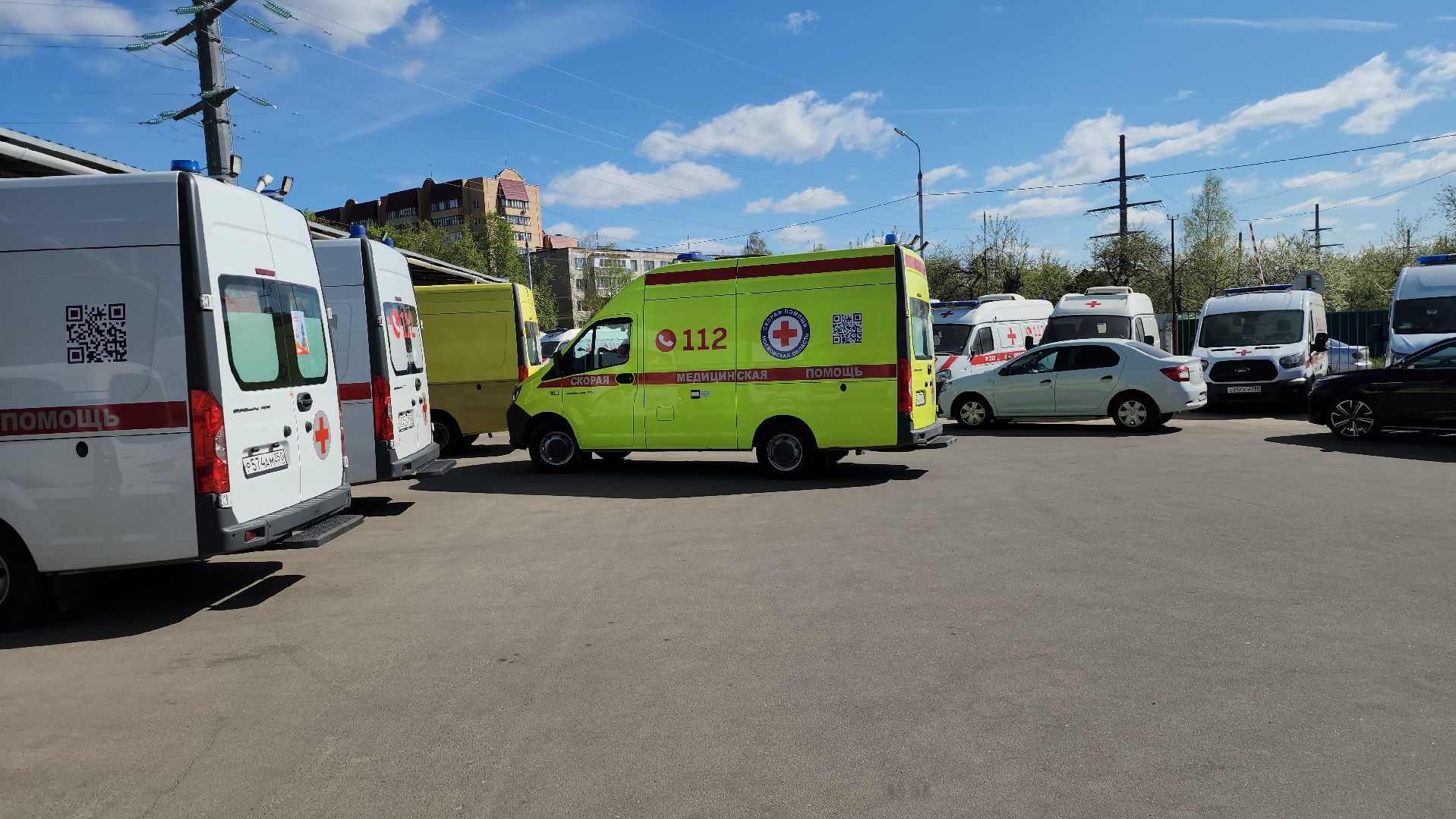 серпухов, станция скорой помощи, день работника скорой помощи, улица осенняя,