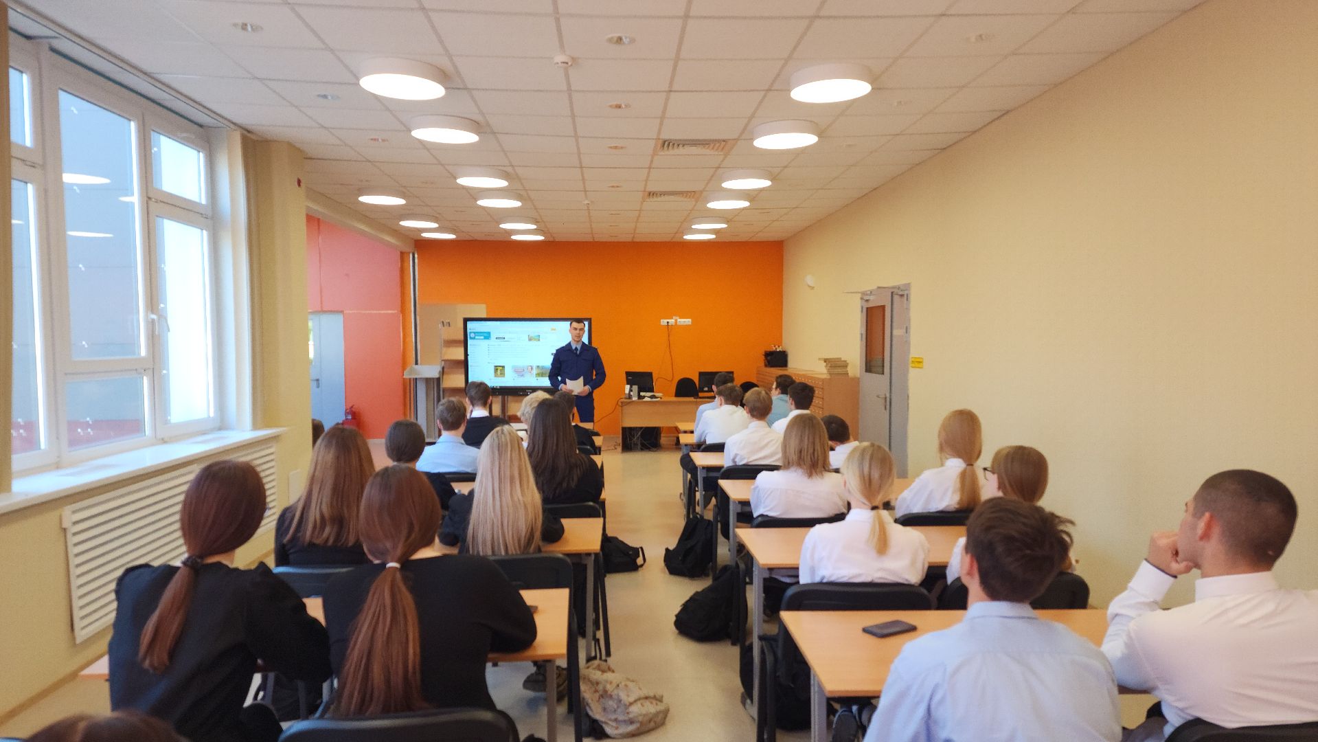 волоколамск, кибер-мошенники, профилактика, прокуратура,