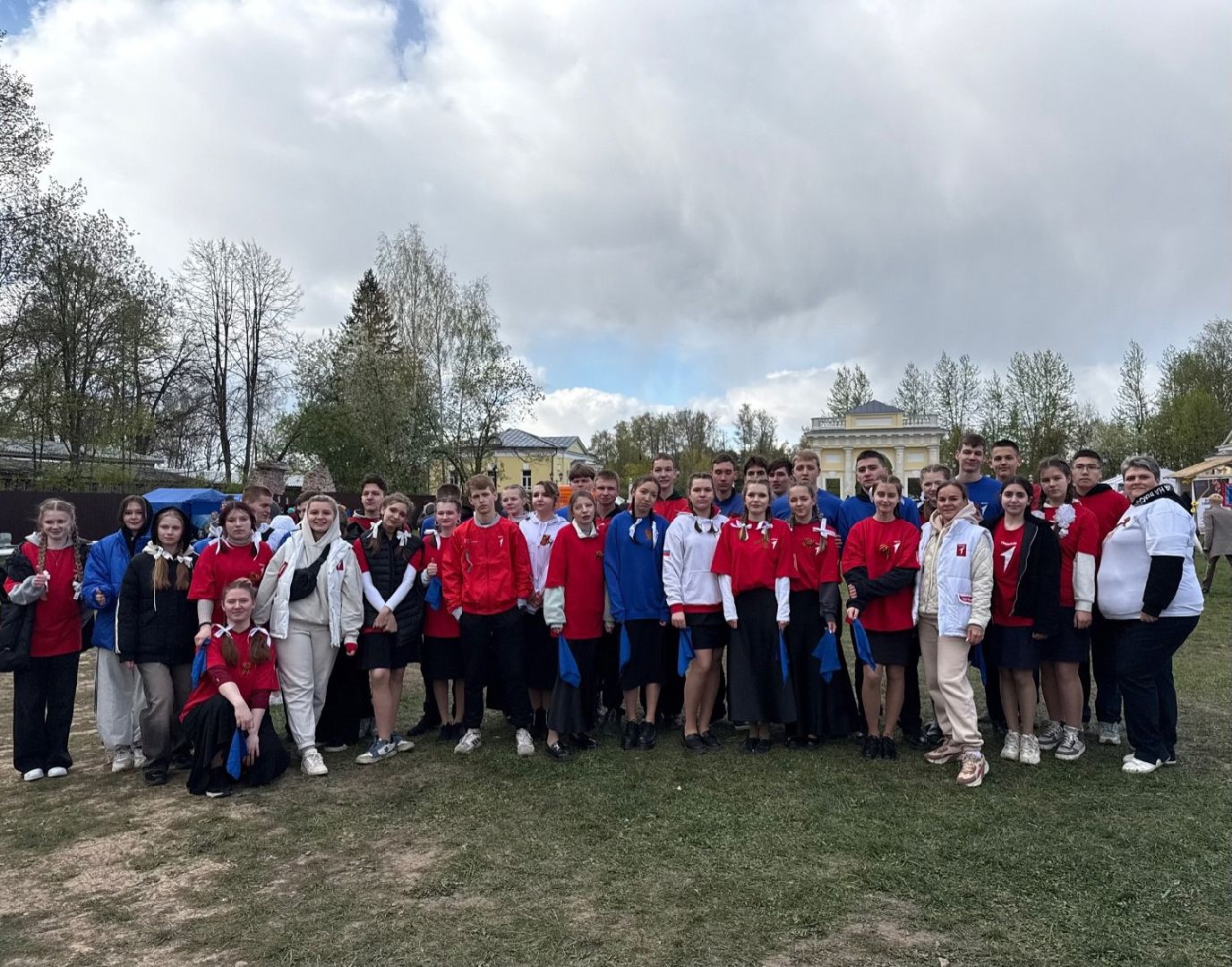 флешмоб, синий платочек, вальс, движение первых,