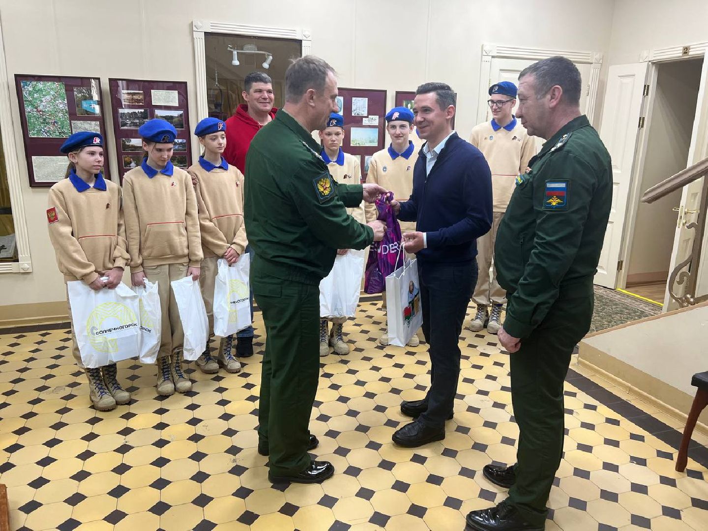 Солнечногорск, юнармейцы, музей, экскурсия, встреча