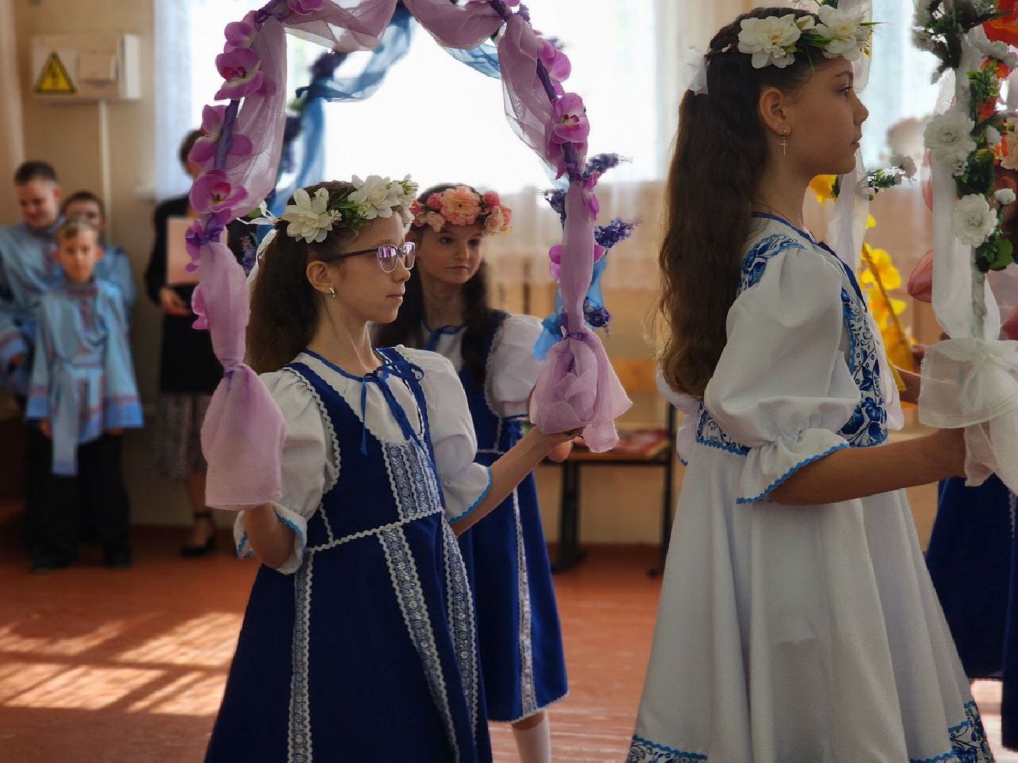 воскресенск, общество, часовня, школа,