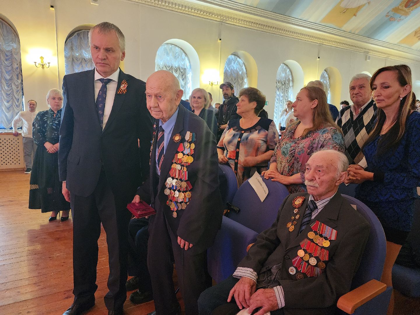 фрязино, ветераны великой отечественной войны, почетный гражданин, присвоение звания, 80-летие победы,