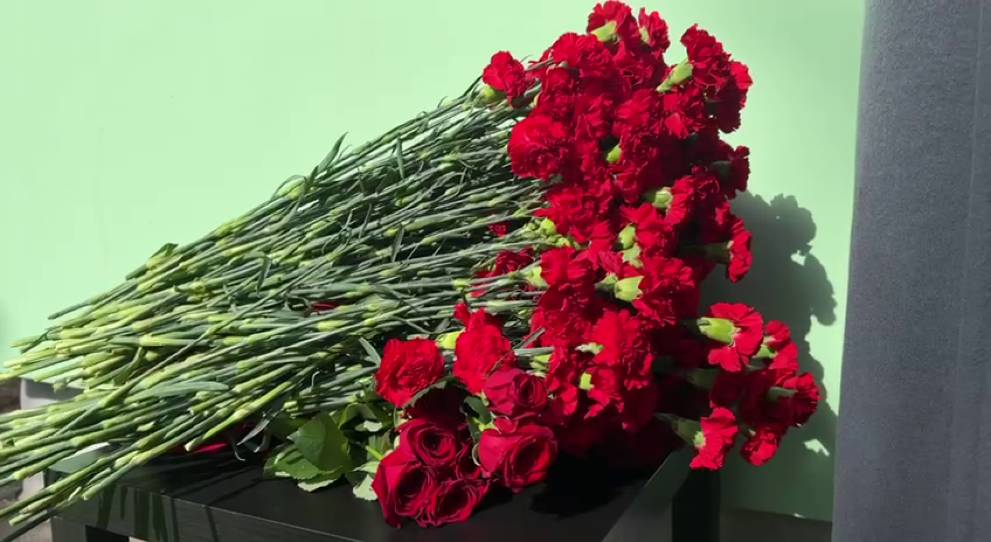 реутов, сво, военнослужащий, мемориальная табличка, награда посмертно,