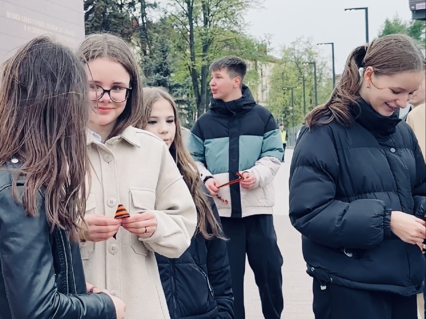раменское, георгиевская лента, волонтеры подмосковья, 9 мая, день победы,
