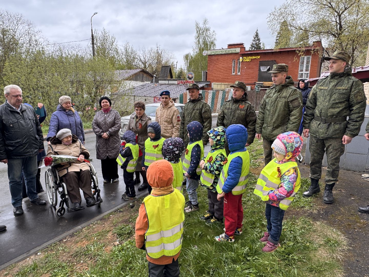 табличка, Краснознаменск, Памятная табличка, День Победы, участник великой отечественной войны,