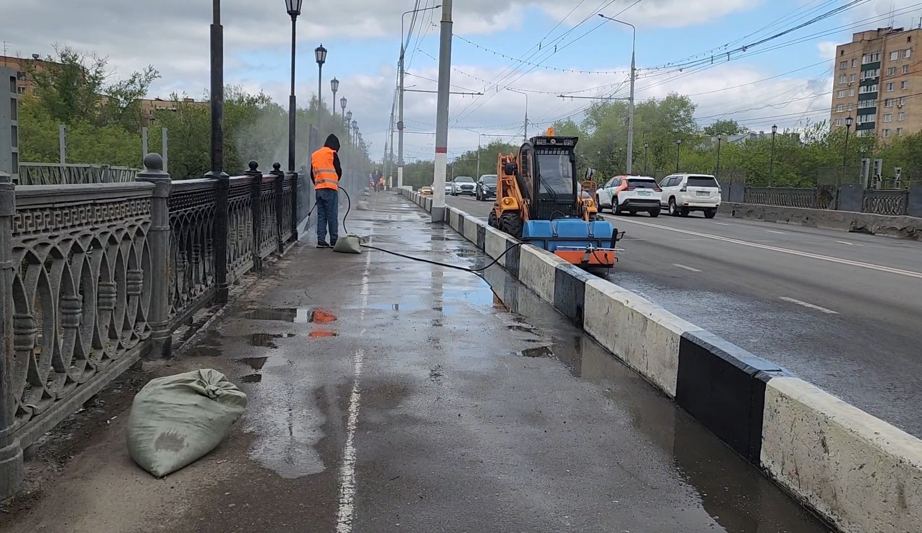 благоустройство, мост, покраска,