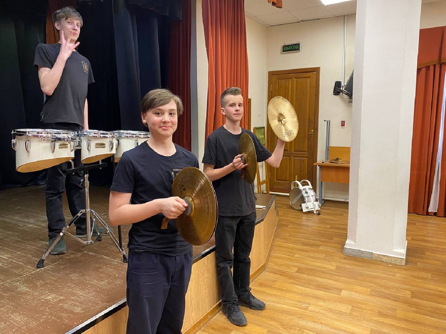 знаменские барабанщики, победа на музыкальном конкурсе, знаменские барабанщики едут в артек,