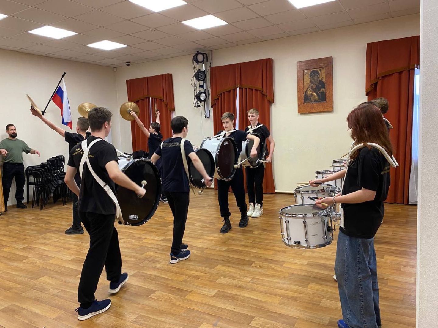 знаменские барабанщики, победа на музыкальном конкурсе, знаменские барабанщики едут в артек,