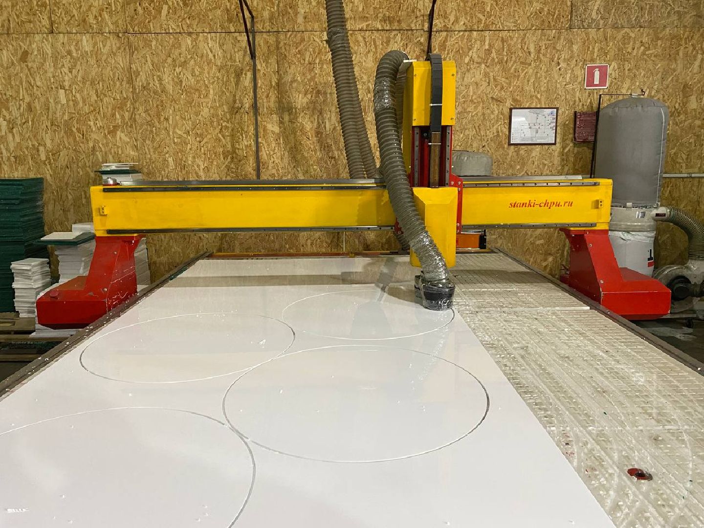 малахит, завод малахит,