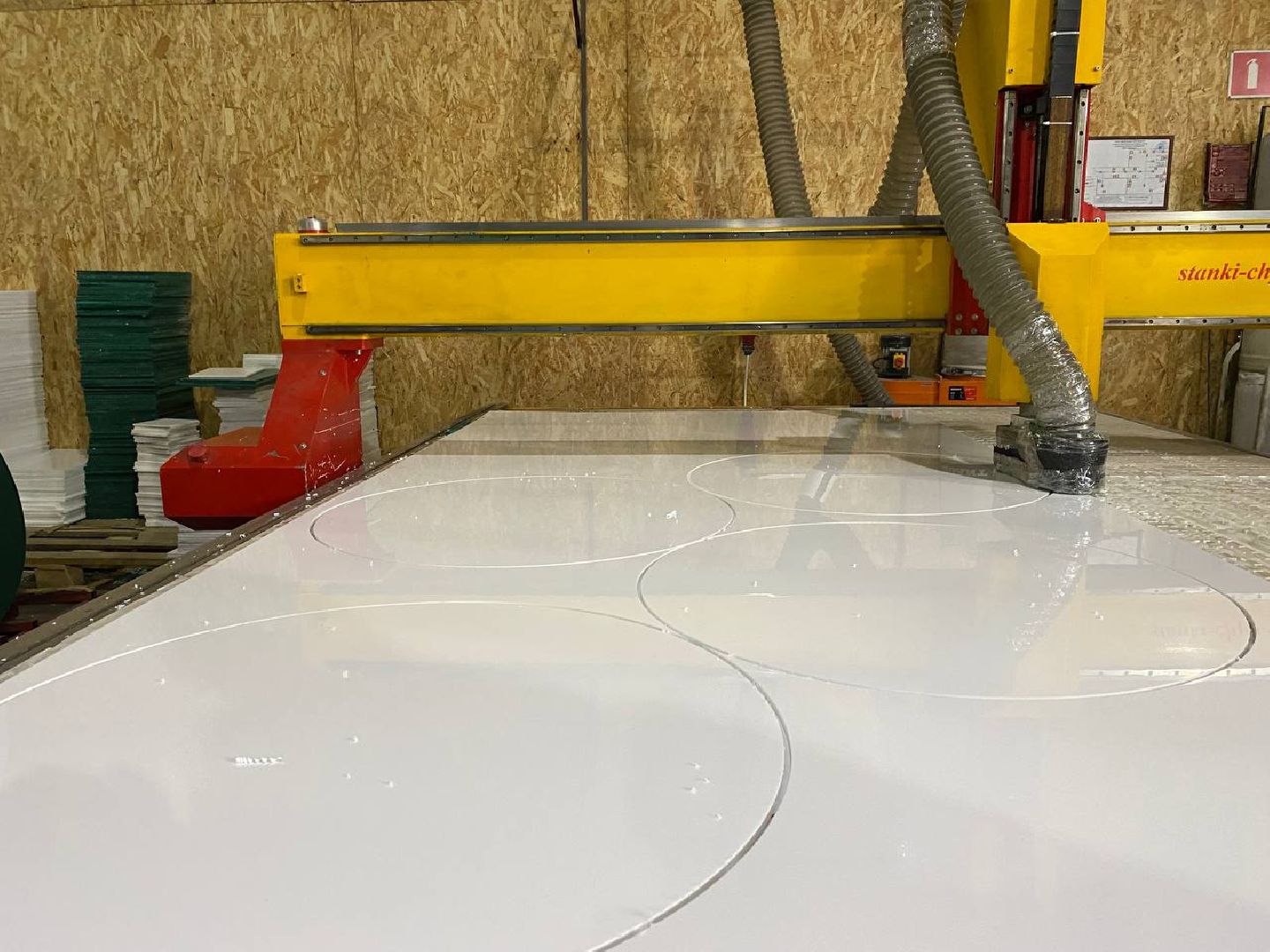 малахит, завод малахит,