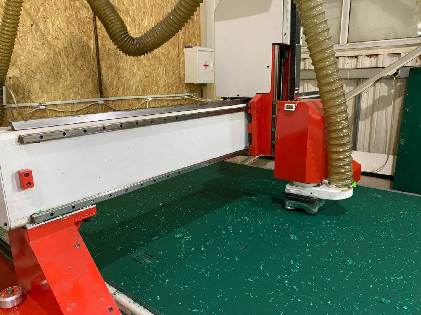 малахит, завод малахит,