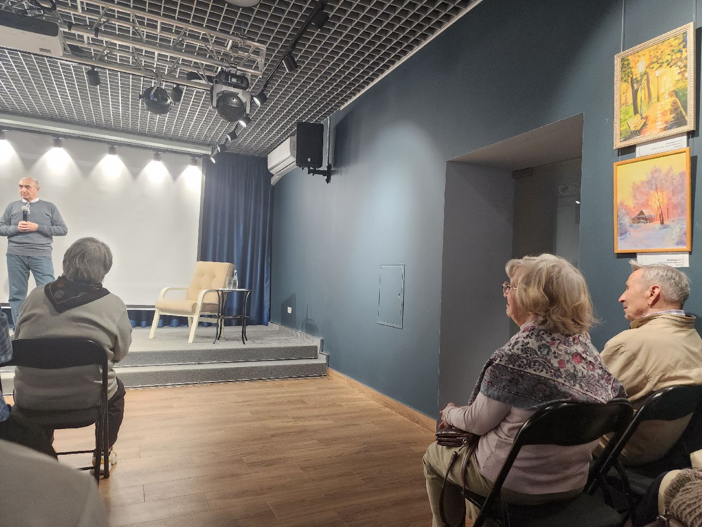 долгопрудный, центральная модельная библиотека, Адам Булгучев, Лаврентий Берия,