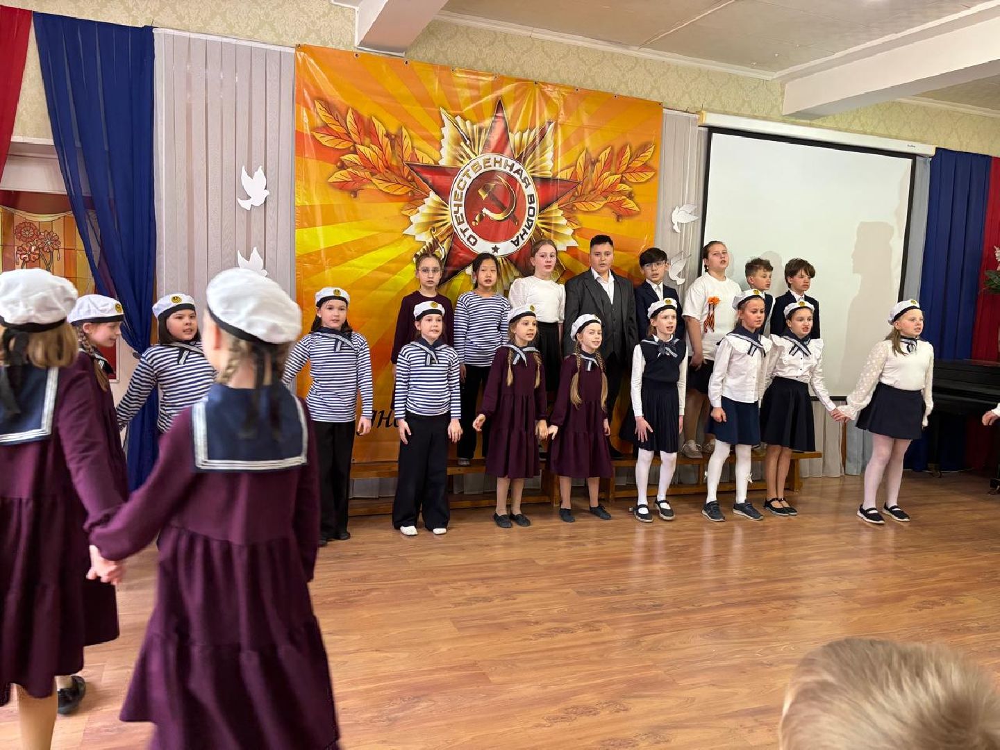 пушкино, лицей, день победы, песни, песни военных лет, хореография, лицеисты, концерт ко дню победы,родители,вертикалки,