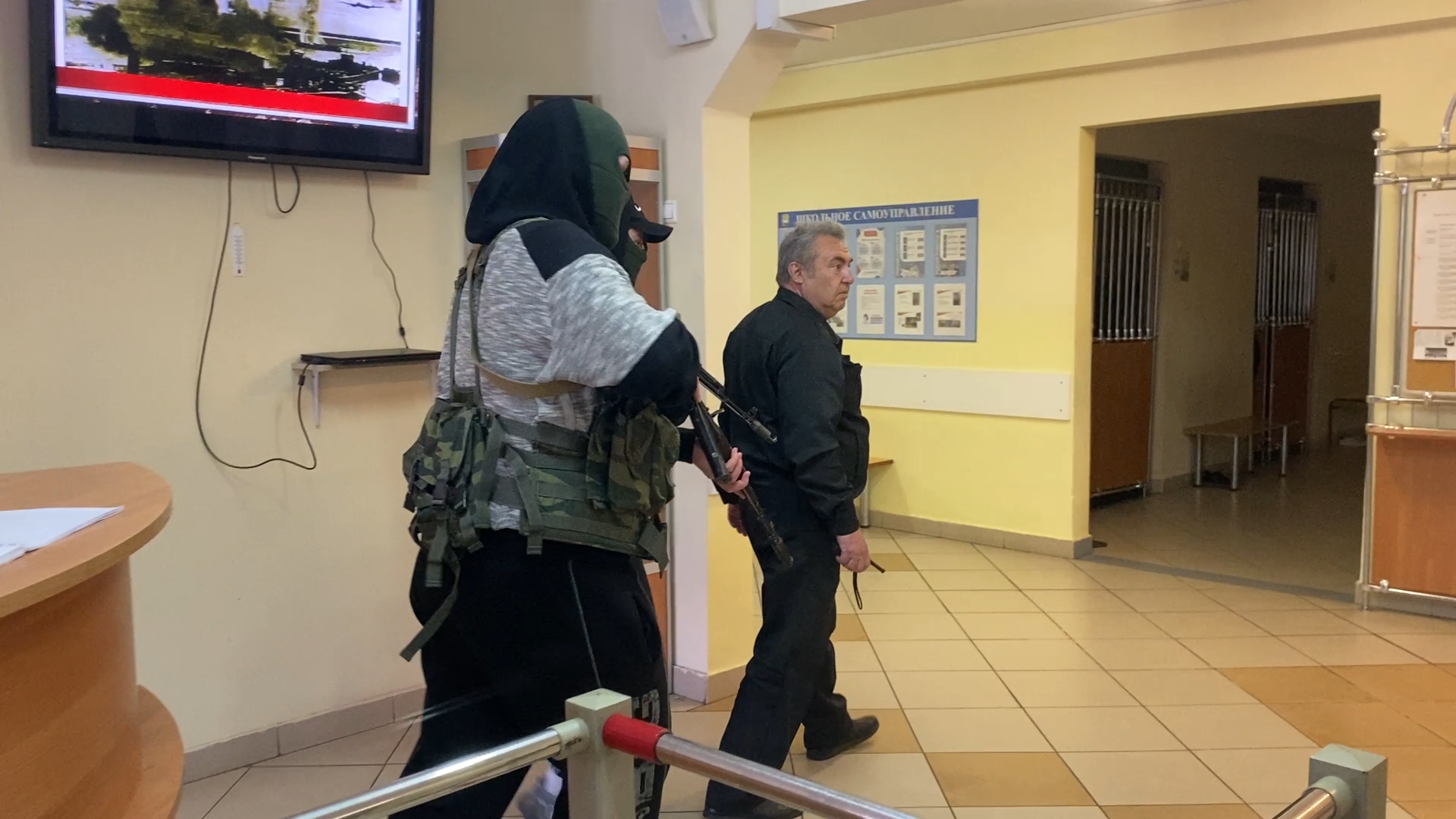 учения в школе, безопасность, антитеррор, антитеррористическая тренировка, школа перспектива власиха,