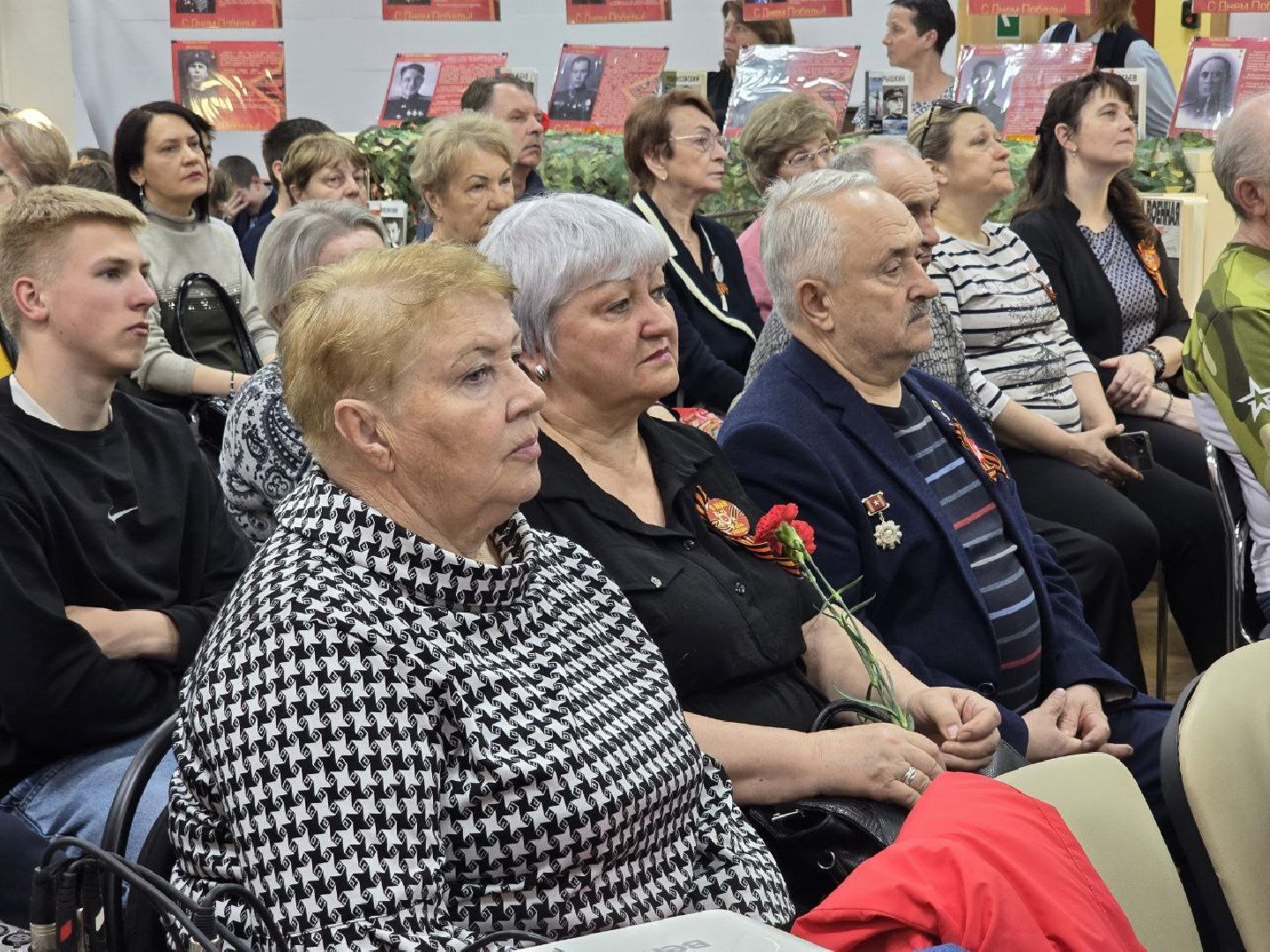 можайск, можайский муниципальный округ, подмосковье, лица победы, ихимена остануться в веках, день победы, выставка, фотовыставка,