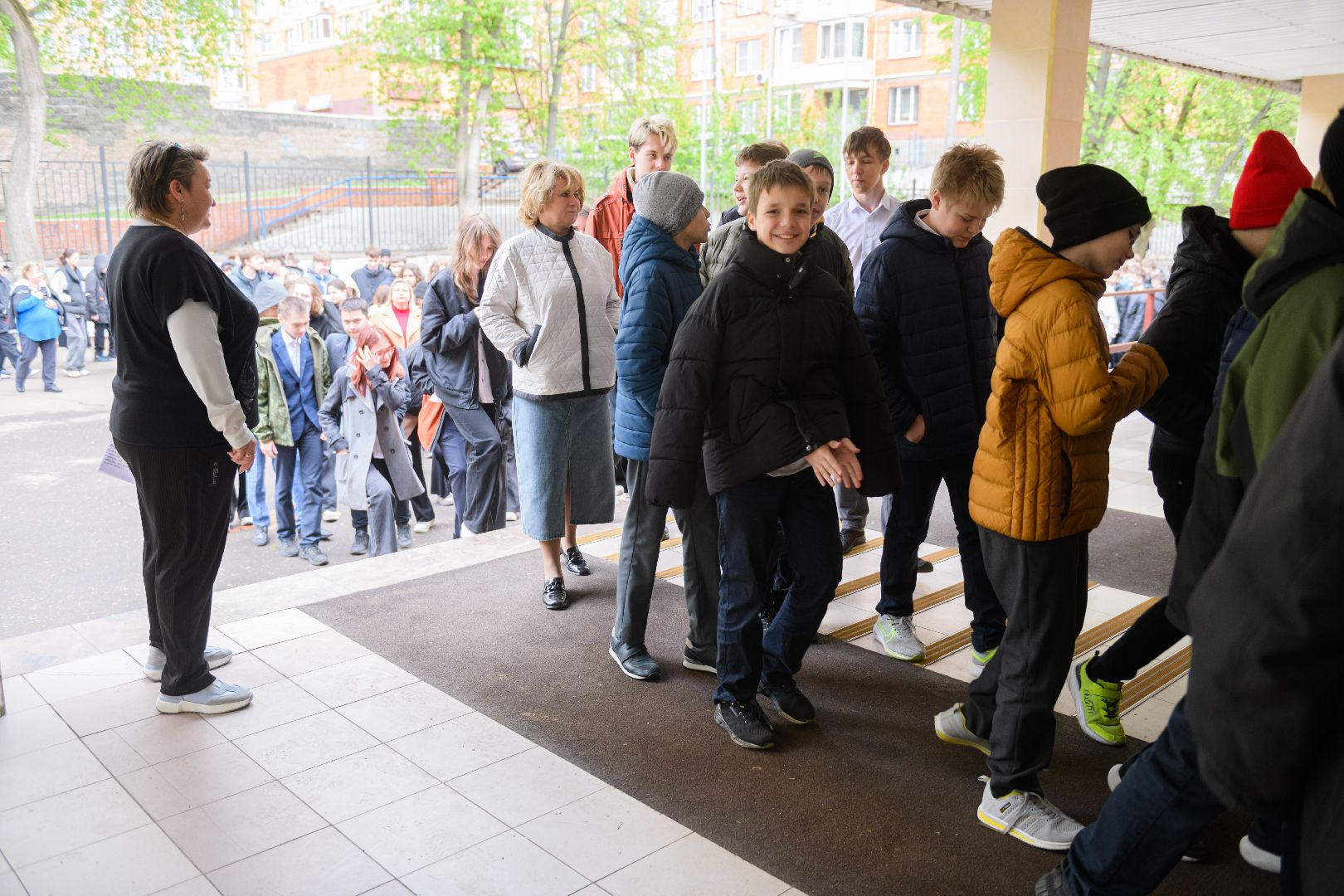 общество, гимназия 4 лыткарино, учебная эвакуация,  антитеррористическая защищнность,