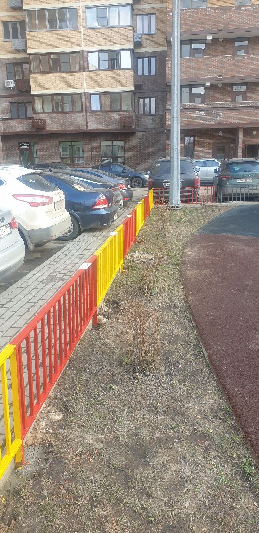 Долгопрудный, дети, площадки, машины