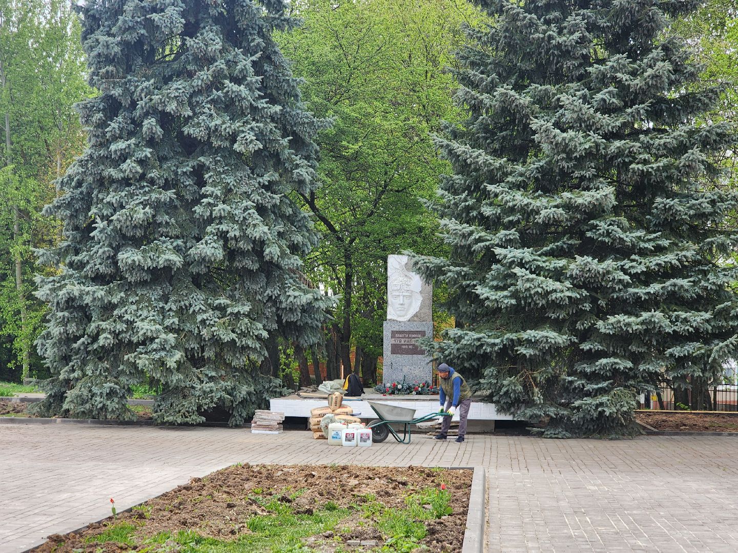 пущино, серпухов, липицы, ремонт памятника вов,