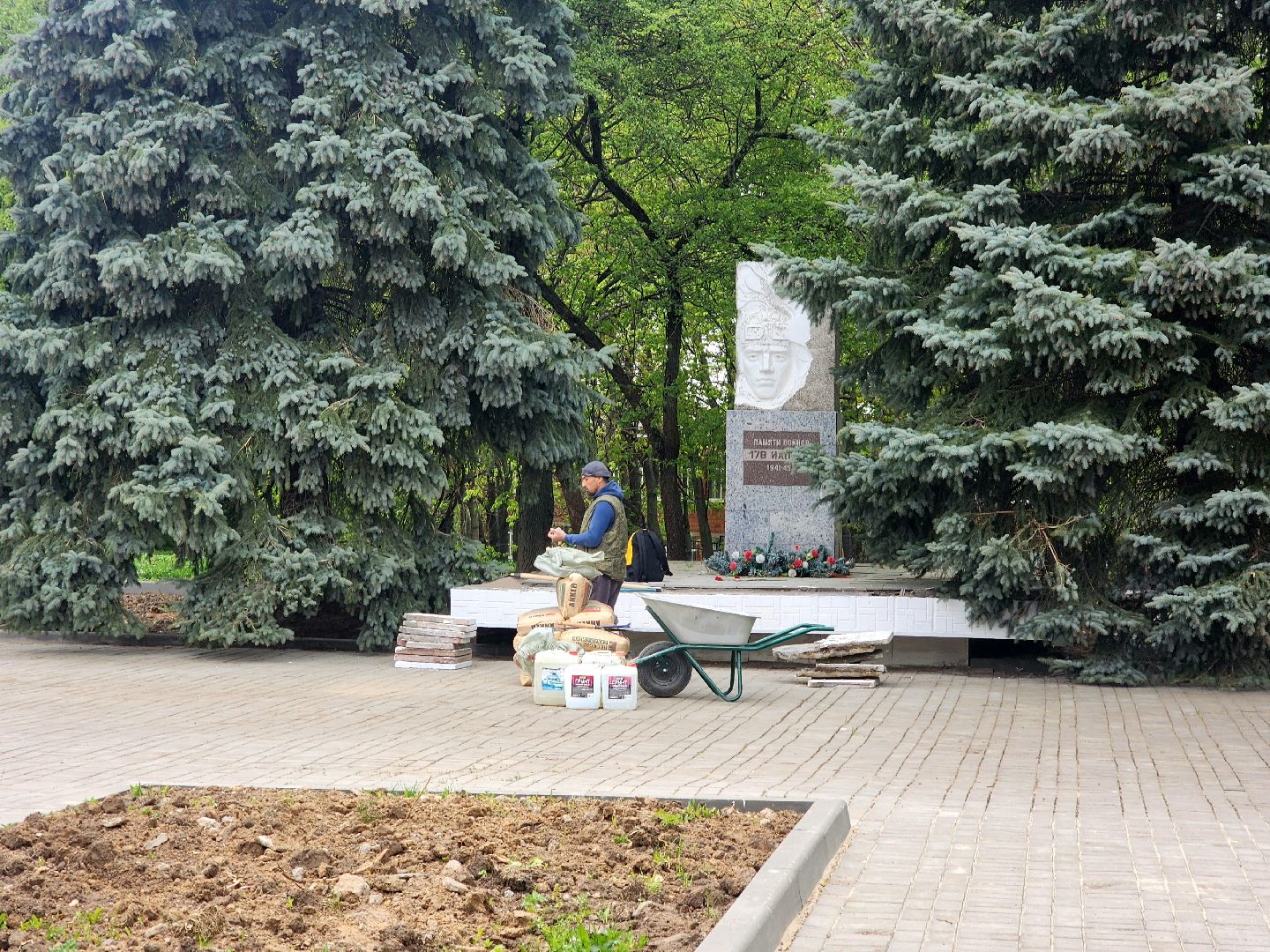 пущино, серпухов, липицы, ремонт памятника вов,