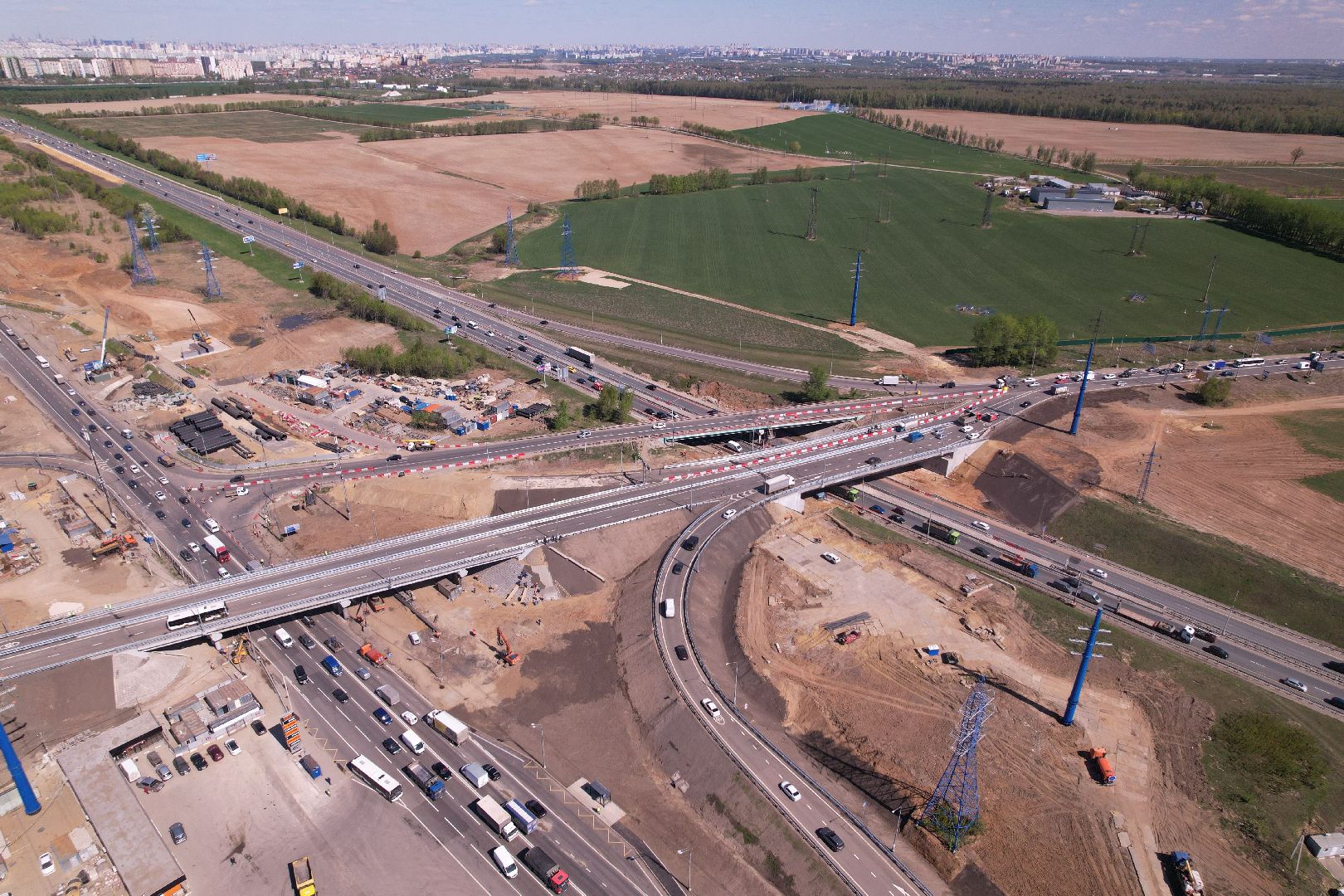 видео с коптера, дороги подмосковья, развязка каширского и володарского шоссе,