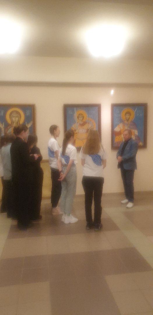 Долгопрудный, выставка, патриотика, школьники