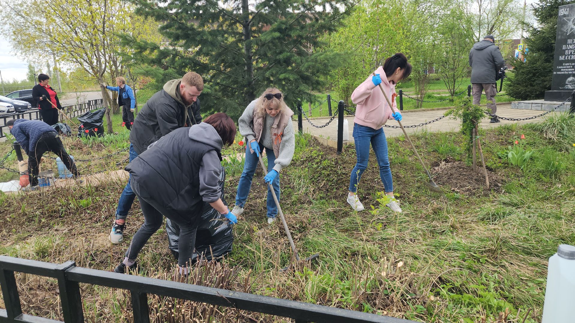 серпухов, поселок пограничный, микрорайон имени ногина, памятник вов, шефство на памятником вов,