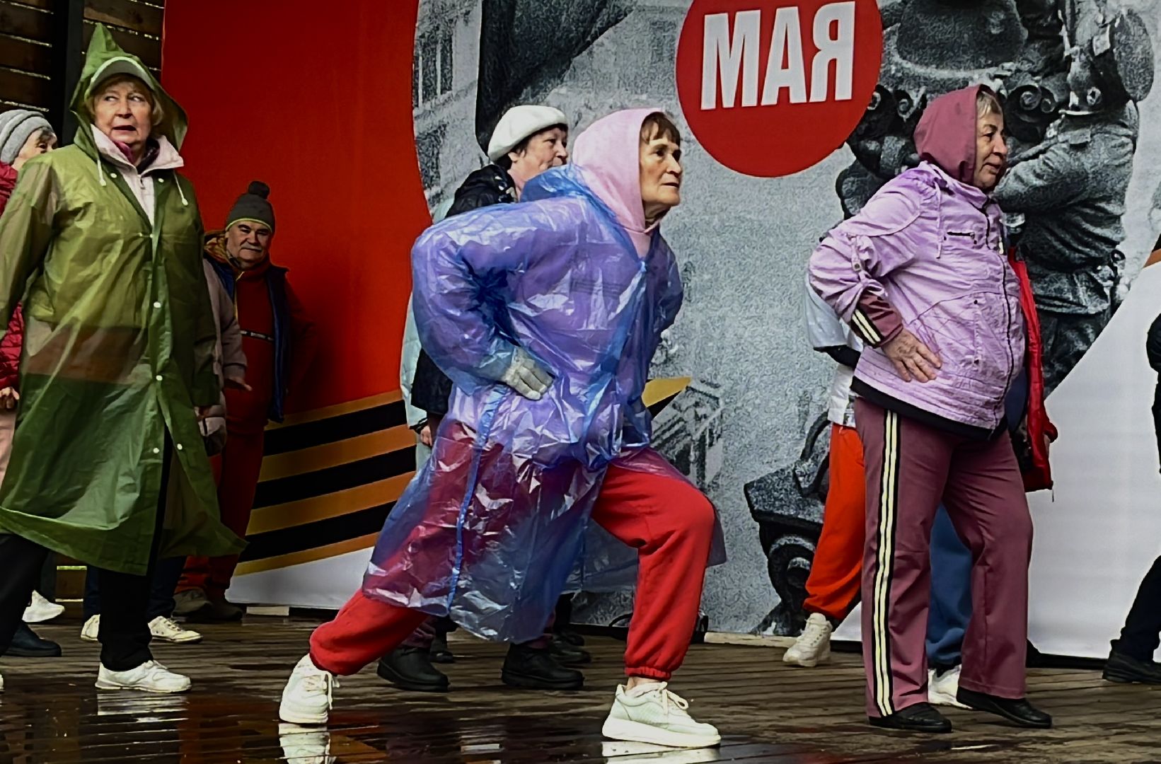 наро-фоминск, наро-фоминский городской округ, молодежный центр наро-фоминска, зарядка героя, центральный парк наро-фоминска, первомай,