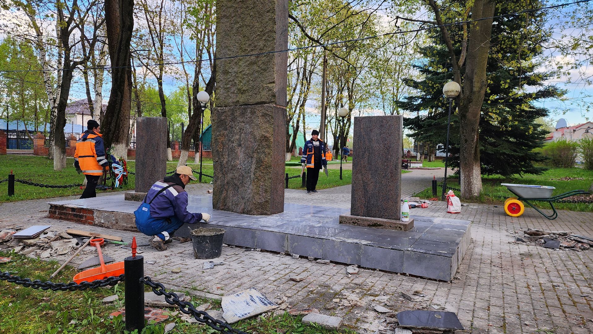 истра, благоустройство, памятник вов,