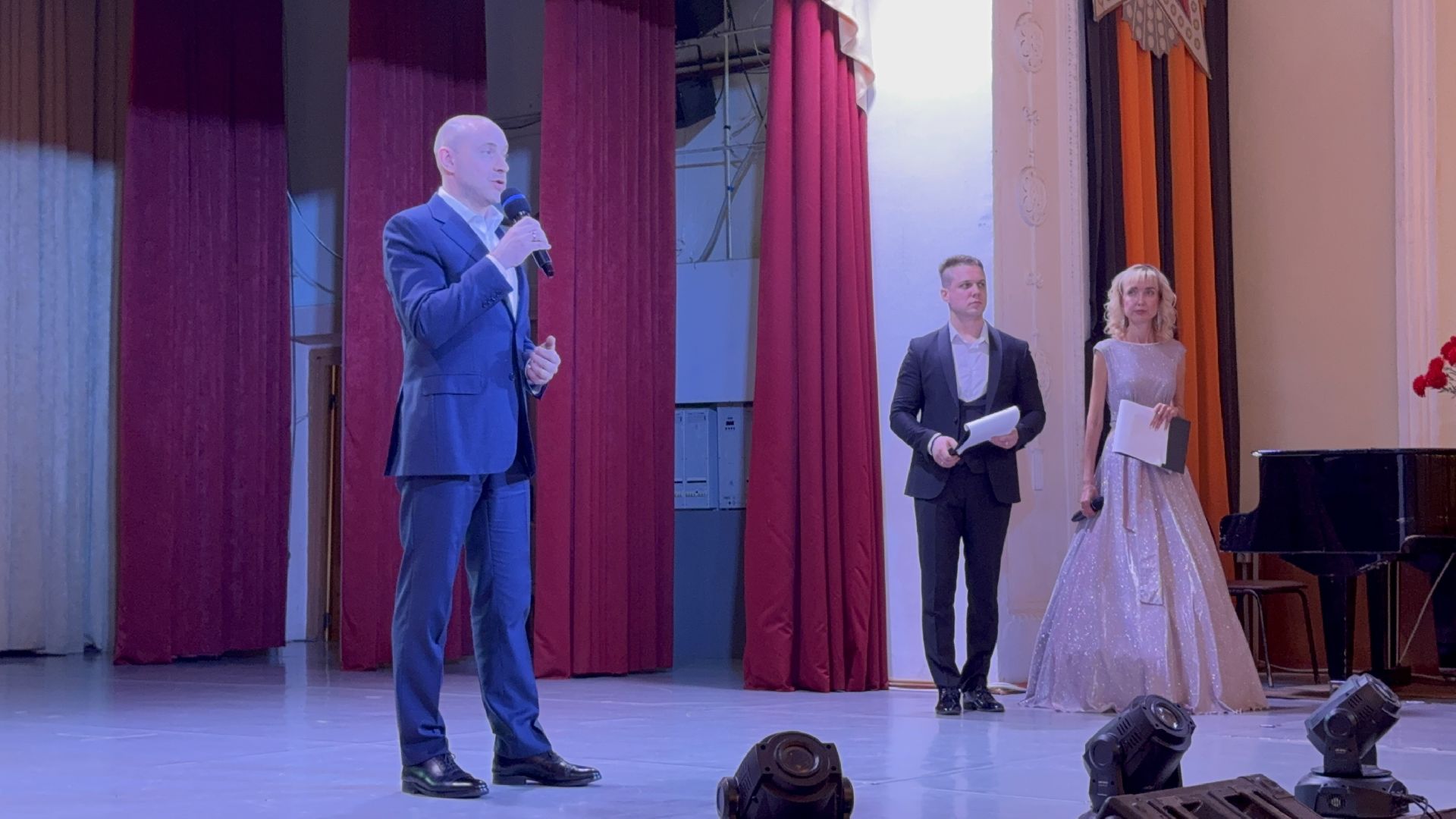 солнечногорск, день труда, праздник, трудовая династия, жители, награждение, концерт,