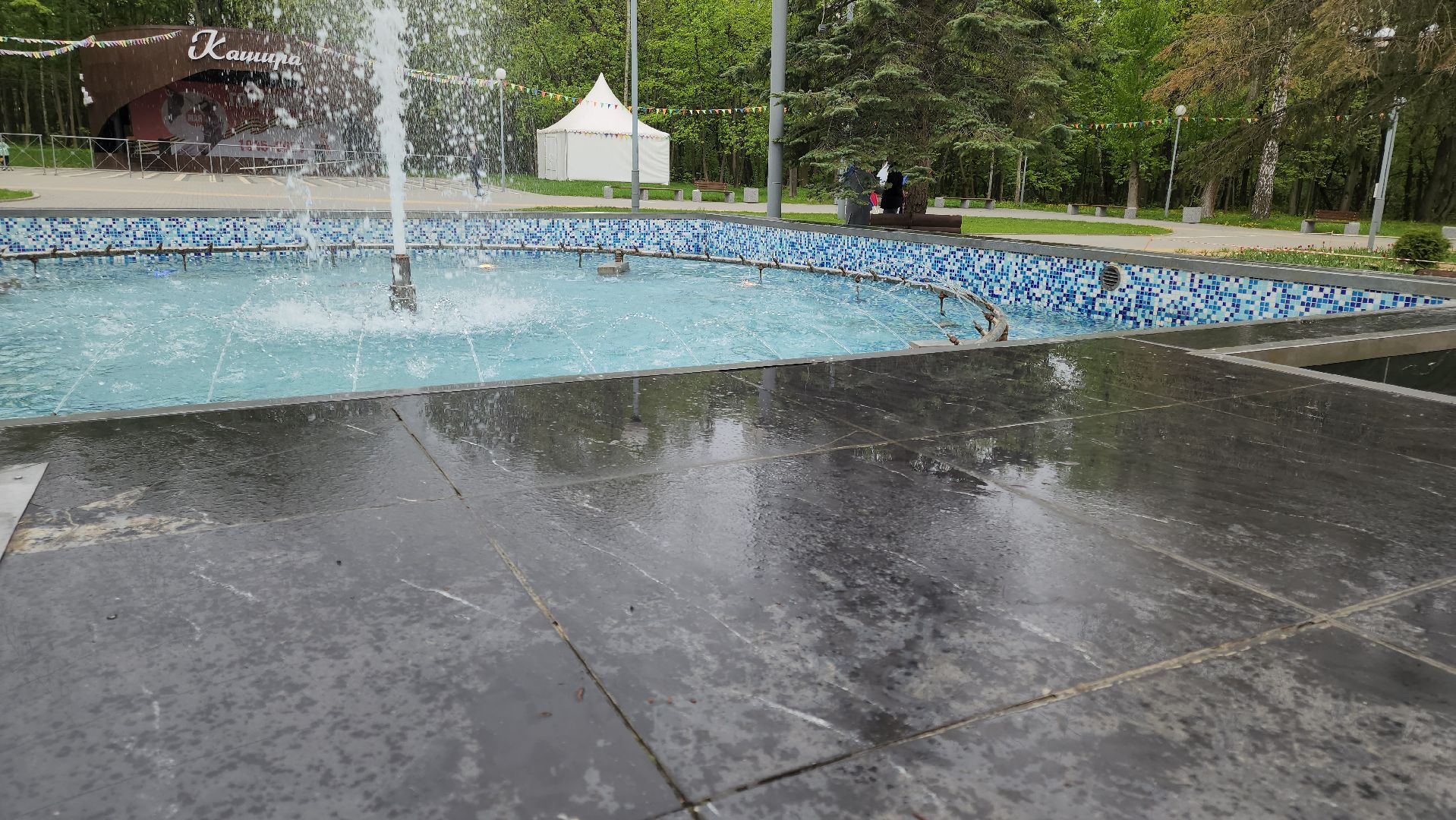 кашира, парк, фонтан, теплый сезон, благоустройство, озеленение,