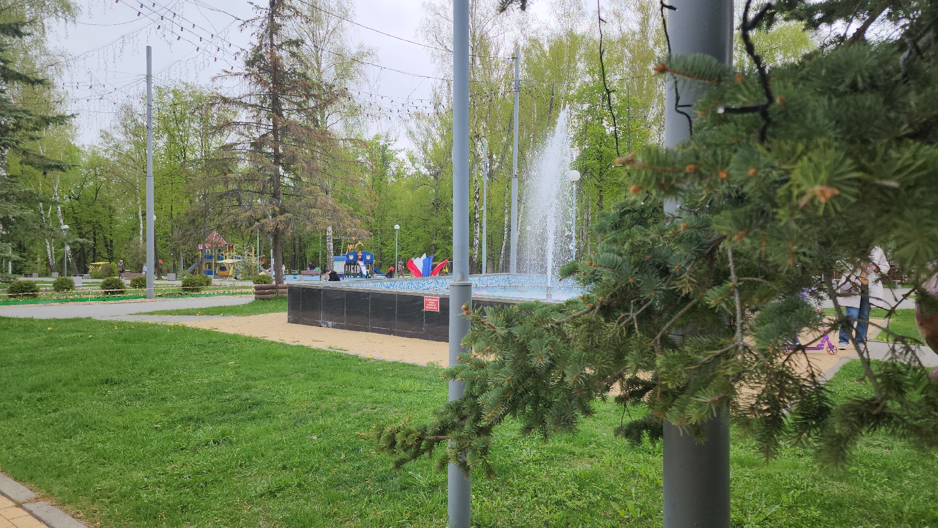 кашира, парк, фонтан, теплый сезон, благоустройство, озеленение,