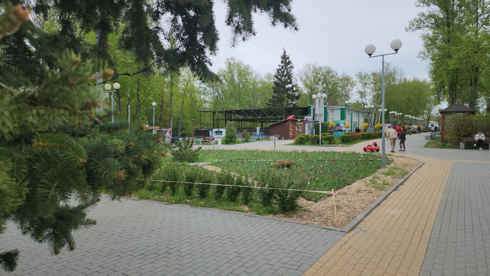 кашира, парк, фонтан, теплый сезон, благоустройство, озеленение,