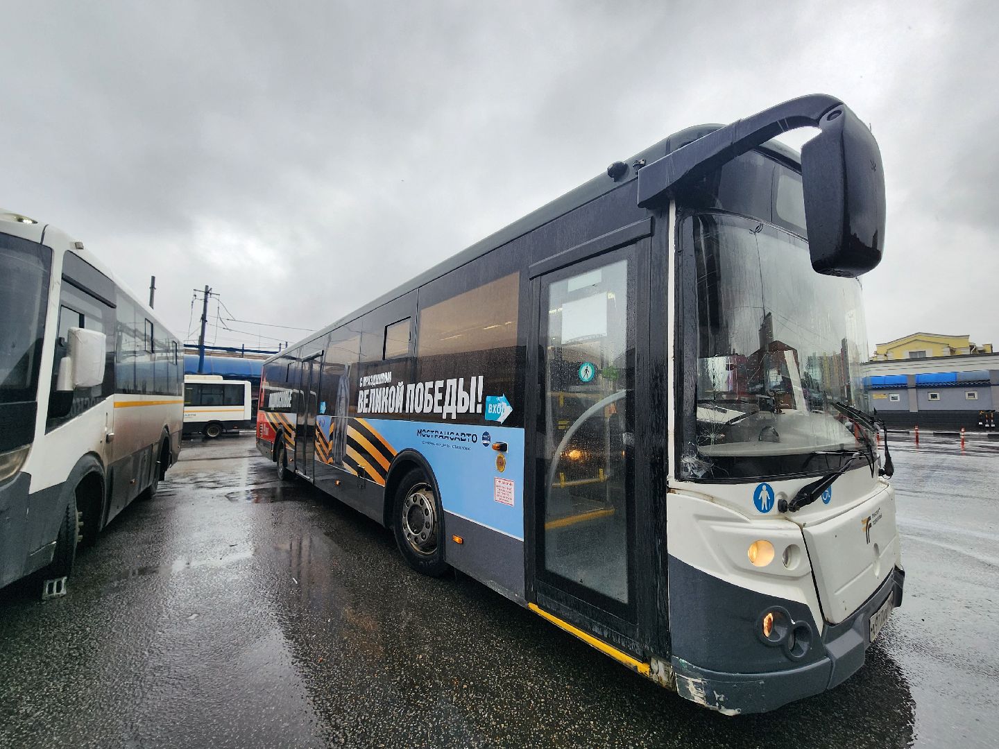 мытищи, украшение автобуса к 9 мая,