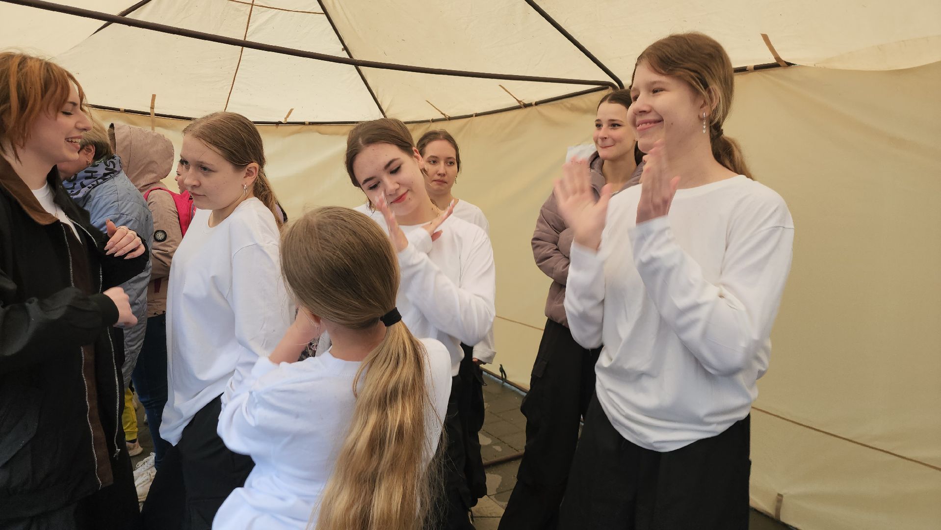 серпухов , подмосковье, парк имени олега степанова, теплый сезон,