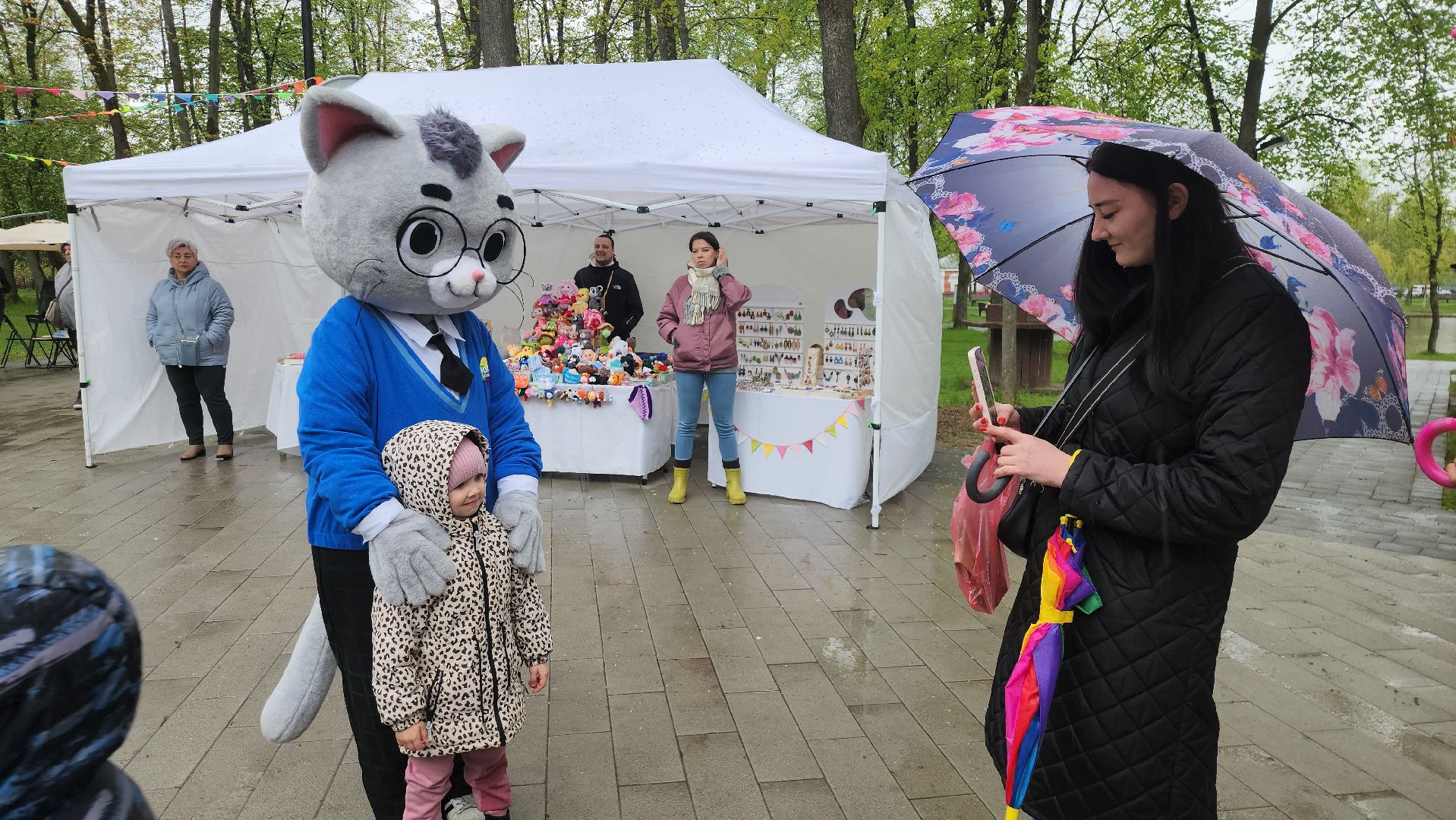 серпухов , подмосковье, парк имени олега степанова, теплый сезон,