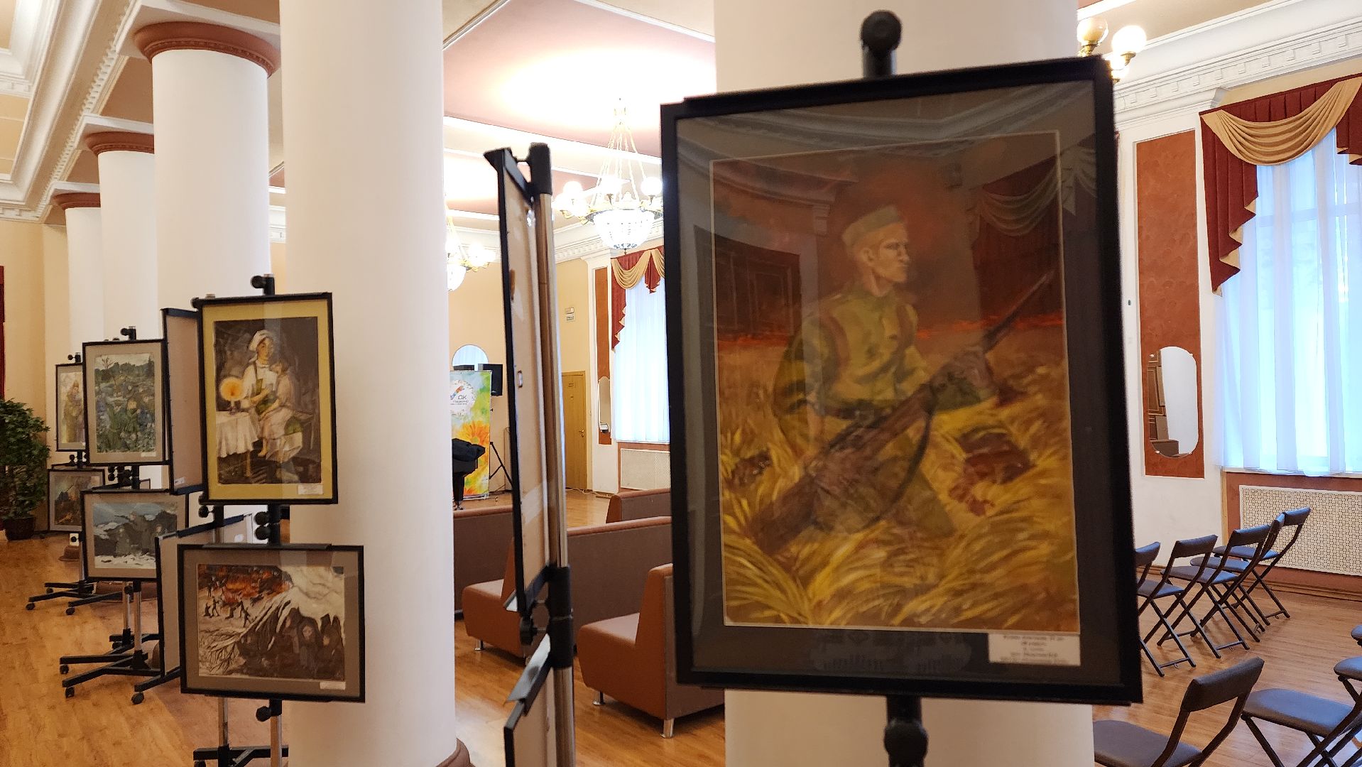 пушкино,  экспозиция, великая отечественная война, 80-летие великой победы, картины, художественная выставка, художественная школа, патриотизм, история,