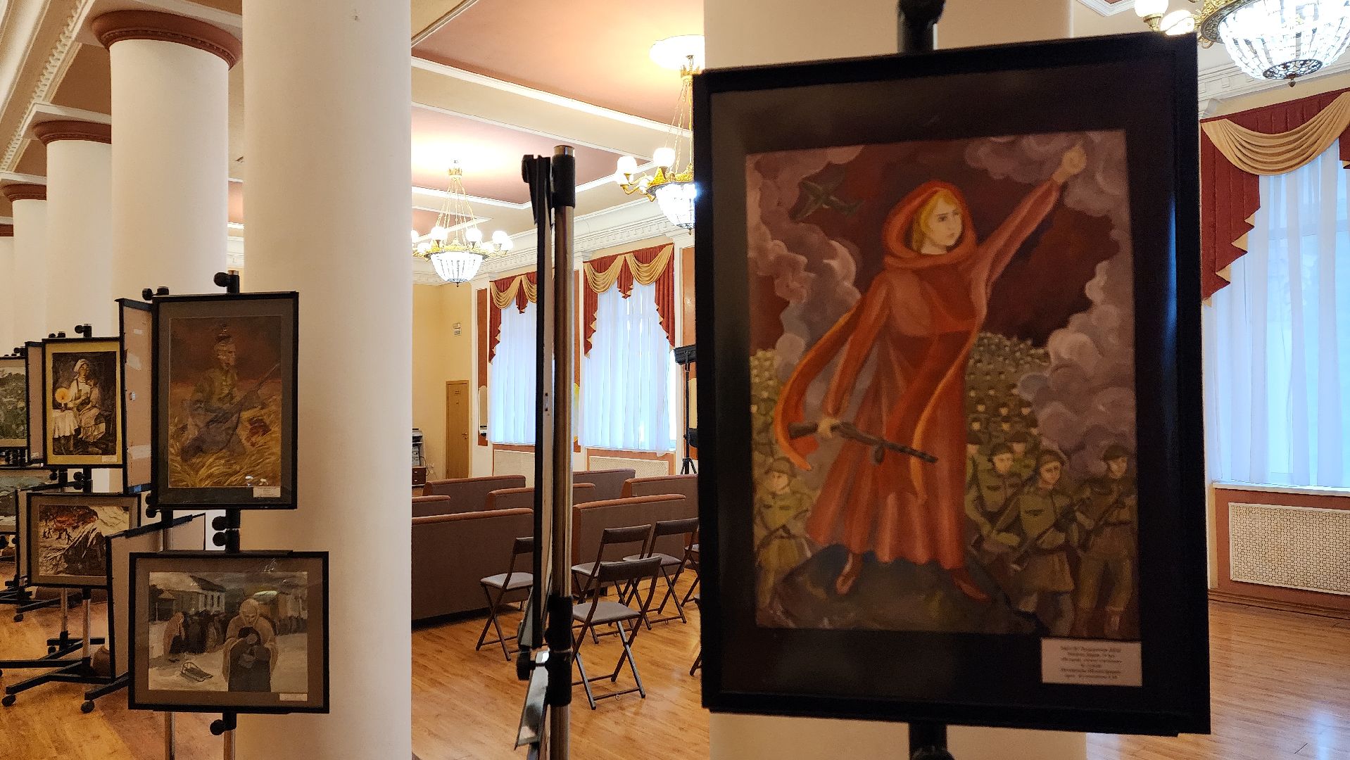 пушкино,  экспозиция, великая отечественная война, 80-летие великой победы, картины, художественная выставка, художественная школа, патриотизм, история,