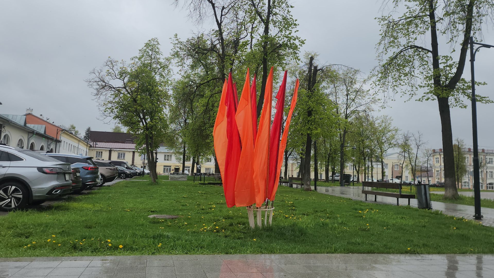 серпухов, подмосковье, 9 мая, украсили город,