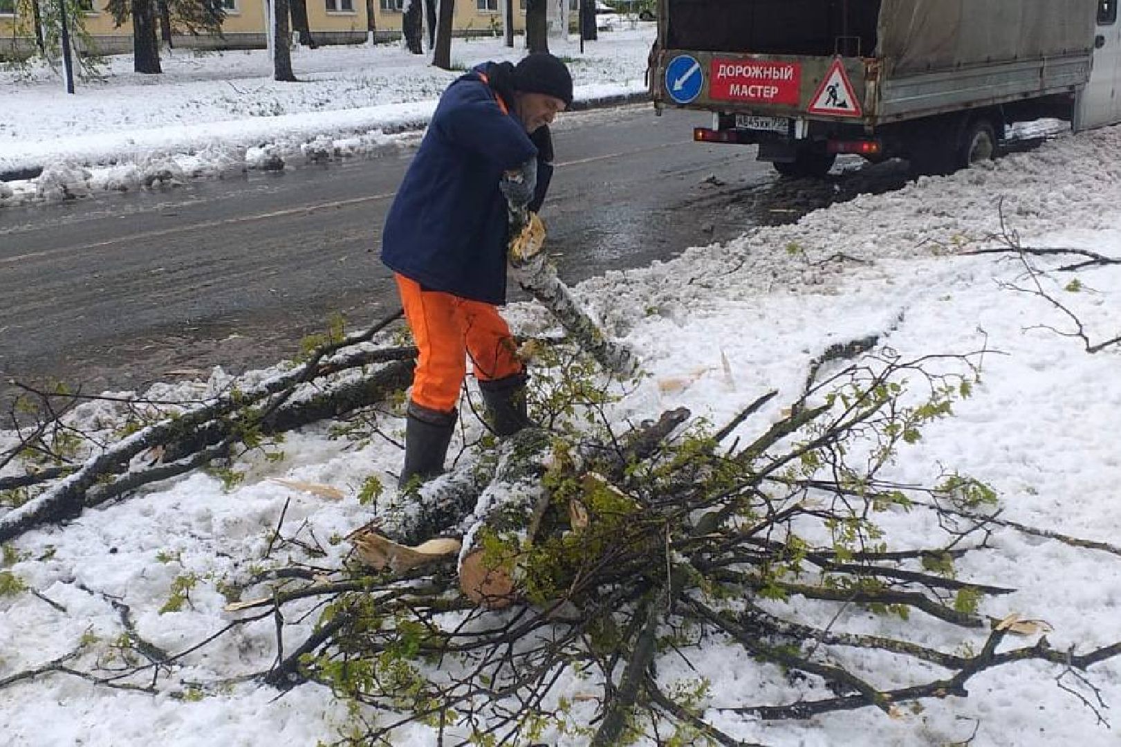 клин, общество, чп, снег в мае, жкх,