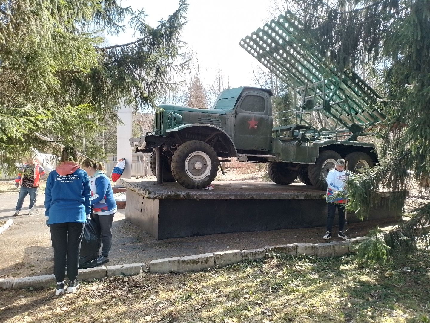 памятник, волонтеры, благоустройсво, городской округ восход,