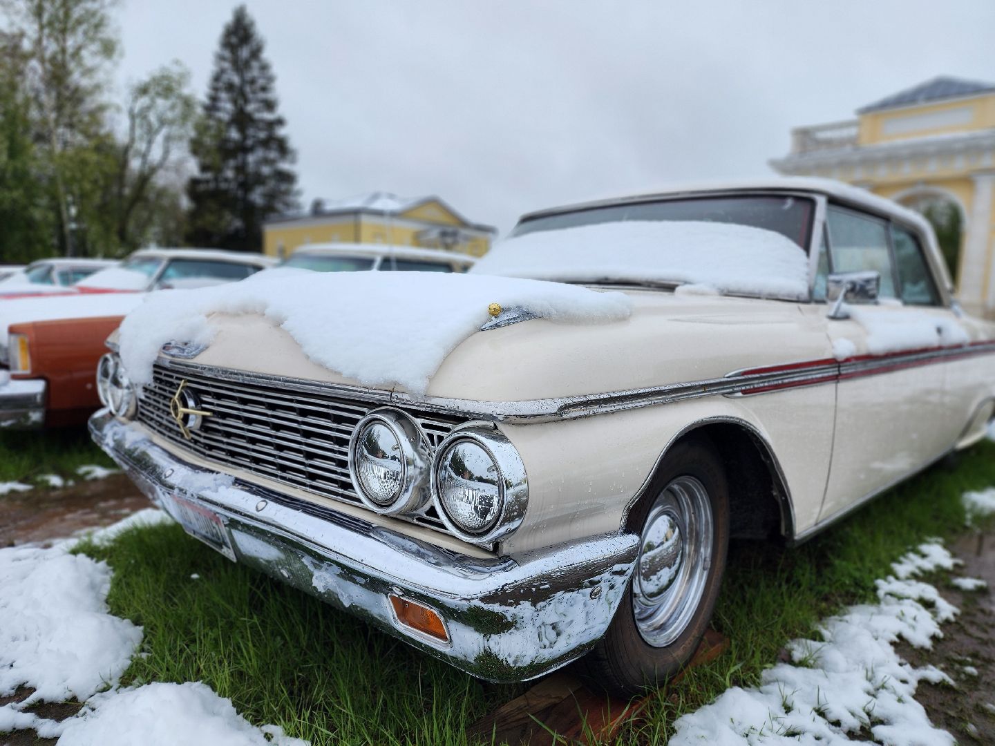 фрязино, усадьба гребнево, ретро-авто, майские праздники, открытие выставки,