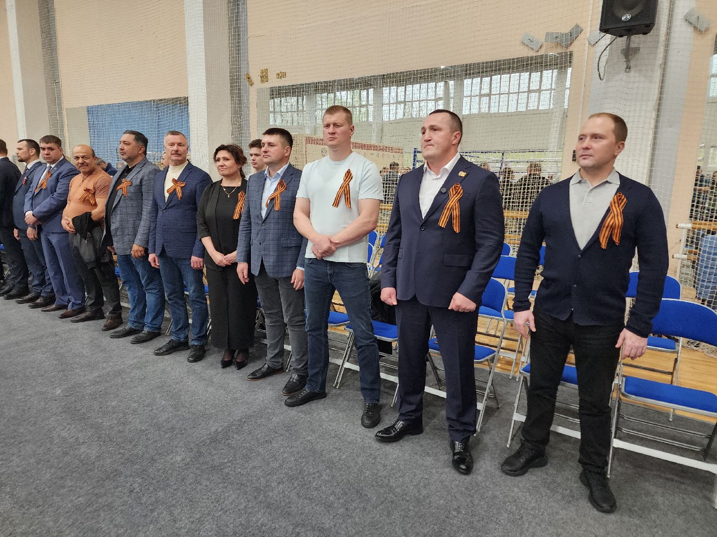 Чехов, всероссийская акция, Георгиевская ленточка, раздача ленточек, символ Победы, День Победы, юбилей, первенство России по боксу, Денис Лебедев, Александр Поветкин, братья Чудиновы, зам главы округа Виталий Шишкин,