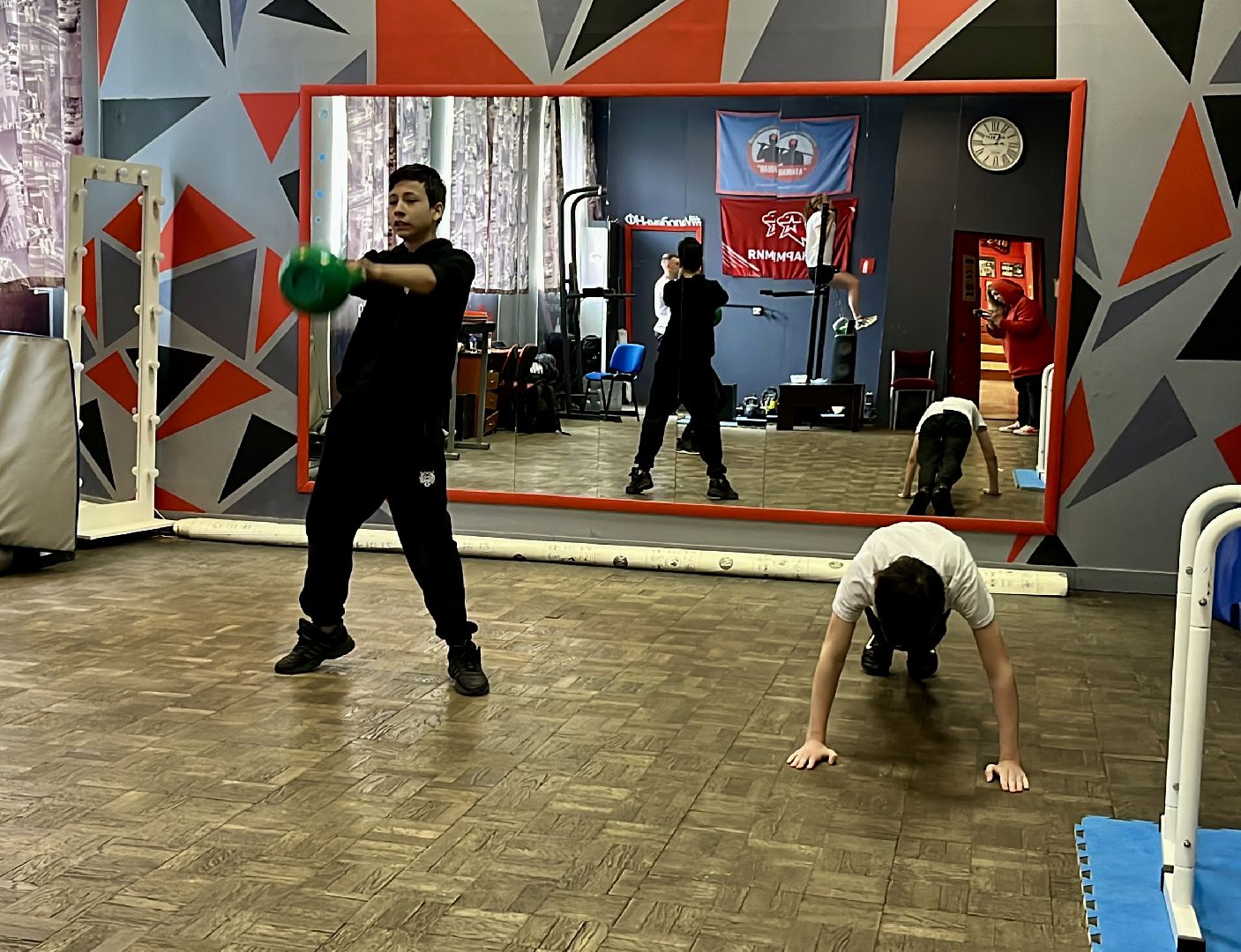 наро-фоминск, наро-фоминский городской округ,  клуб winterlion, стритлифтинг, комикс,спорт - это жизнь,