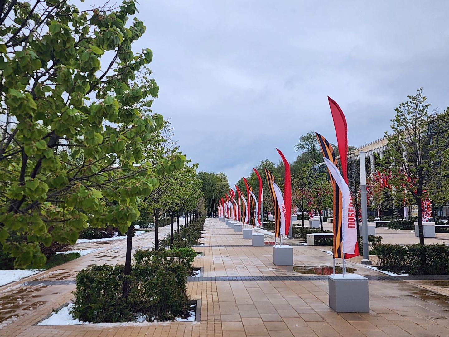 королёв, благоустройство в королеве, космическая столица россии, центральная городская площадь в королеве,