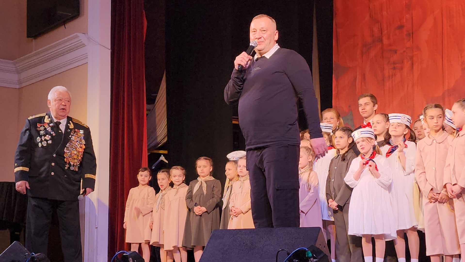 пушкино, концерт, 9 мая, день победы, творческие коллективы, творческие номера, ветераны, узники концлагерей, блокадники,