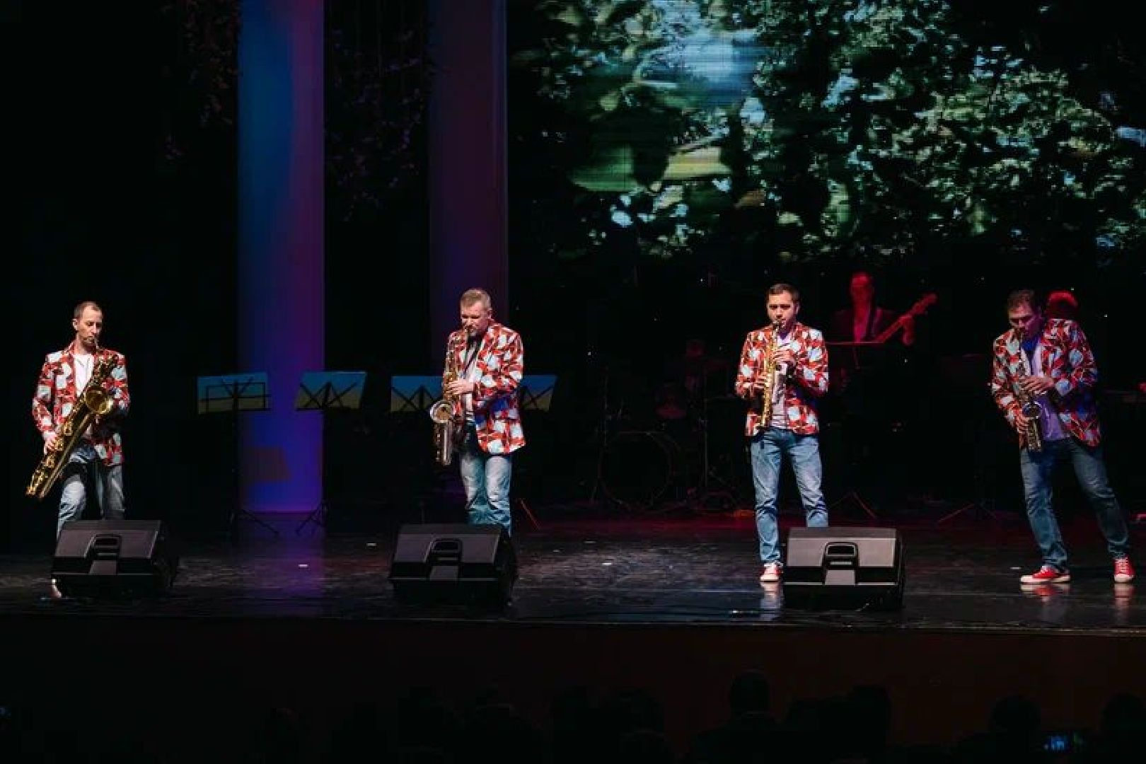 Чехов, губернатор, благодарность, праздник труда, работники