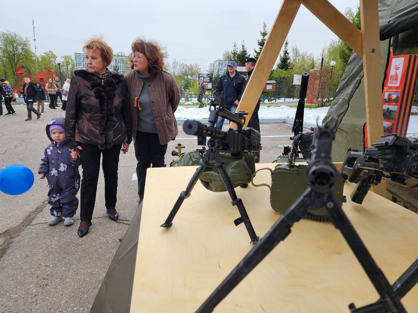 сергиев посад, театральный ковчег в дубраве, фестиваль, военно-патриотический фестиваль, ветераны, поисковый отряд пересвет, плацдарм,