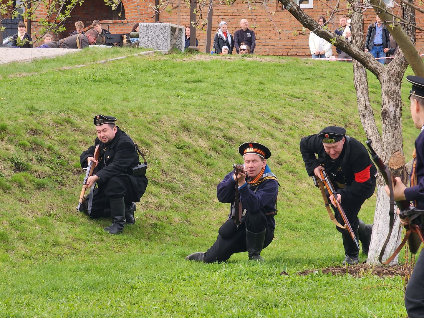 пушкинский городской округ, храм преподобного серги радонежского в пушкинском, военно-историческая реконструкция в зеленоградском, священник леонид цапок,