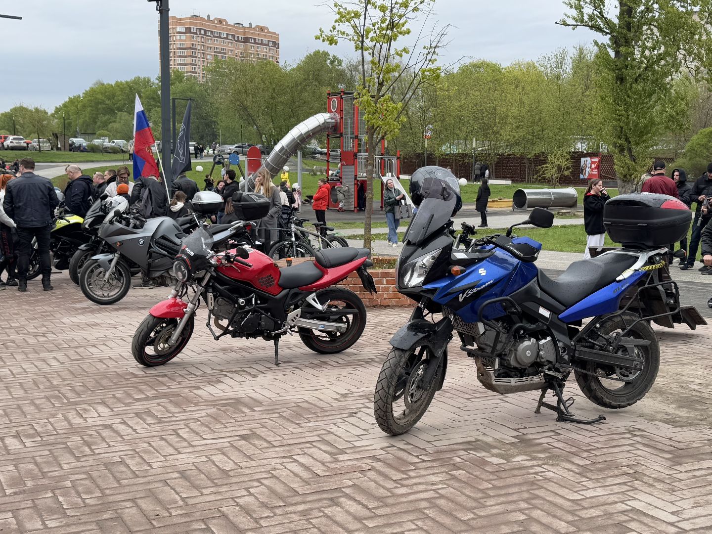 мотосезон, байкеры, белые вороны, балашиха, фабрика 1830,